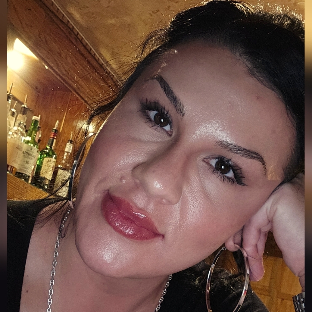 Meet your Posher, Alison